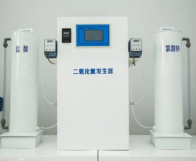 二氧(yang)化氯(lv)髮生(sheng)器(qi)