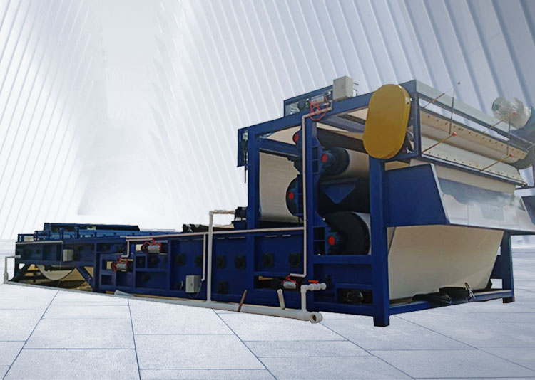 BPF係列帶(dai)式(shi)壓(ya)濾(lv)機